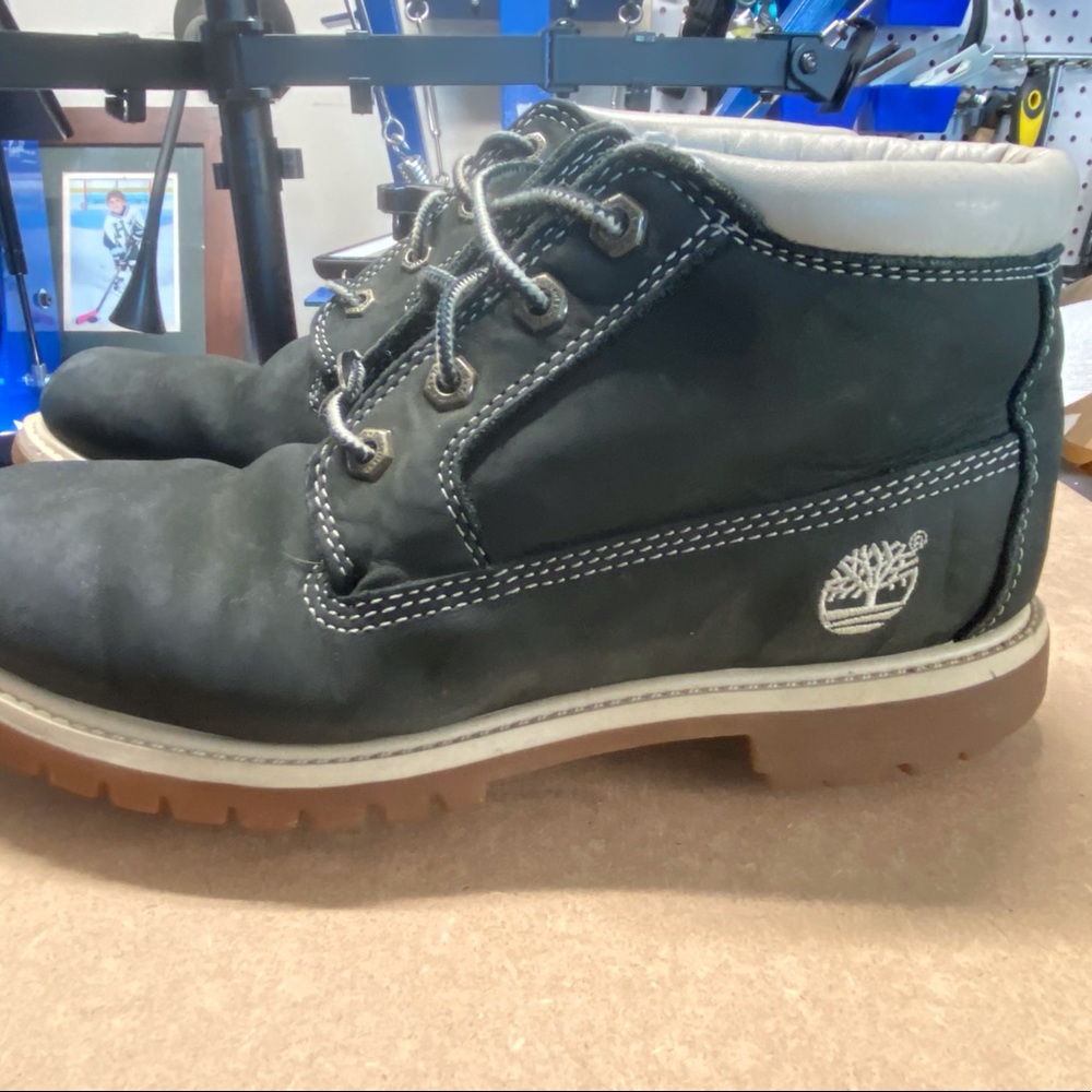 Timberland Nellie Womens Boots size 9 Black